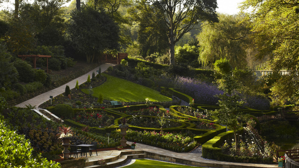 Raithwaite Hall Brewster Bye Architects